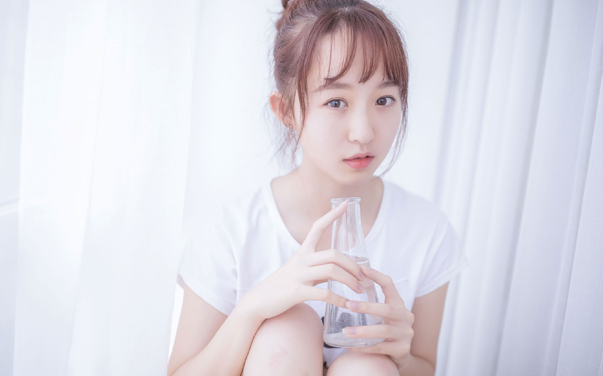 爱游戏官方-关键伤缺与战术调整：球队如何克服困难？，关键球员篮球