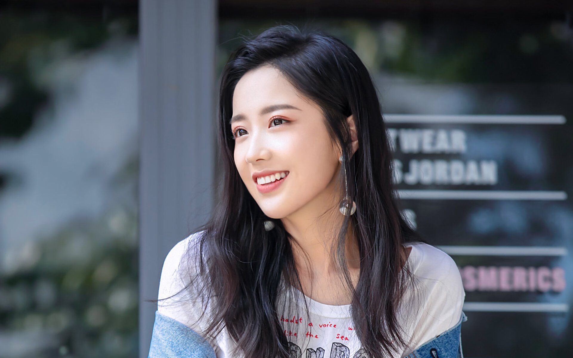 英超球队基于运动表现数据调整赛中体能分配策略,英超球员跑动数据