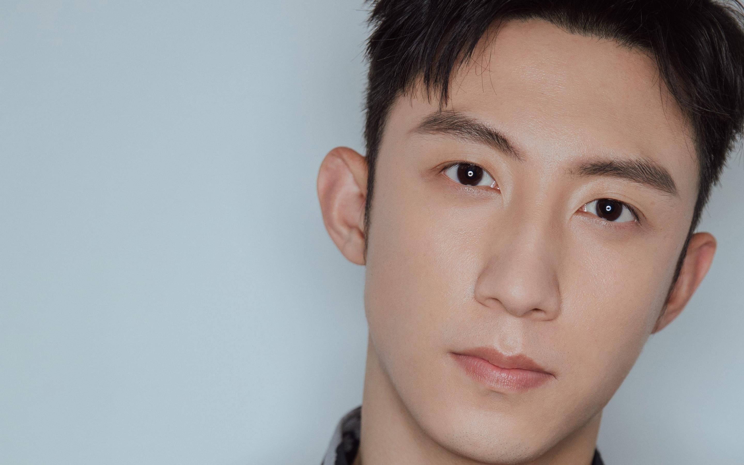 老鹰重新确立战术核心调整进攻分布,老鹰技术