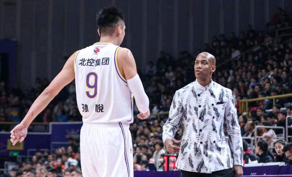 爱游戏体育:广州恒大队全华班阵容评估：年轻球员能否扛起大旗？的简单介绍